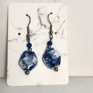 Stone Bead Dangle Pierced Earrings Blue White